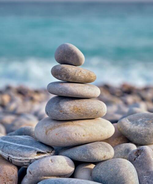 Balance stones near sea
